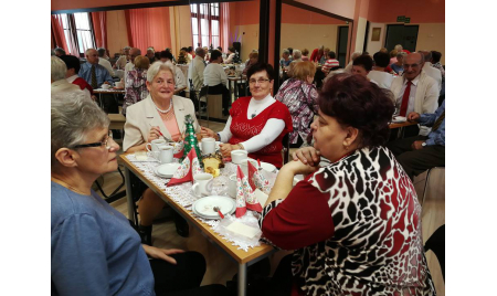 Spotkanie wigilijne w Domu Dziennego Pobytu Seniora w Lędzinach