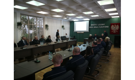 Uroczysta odprawa roczna Komendy Powiatowej Policji w Bieruniu