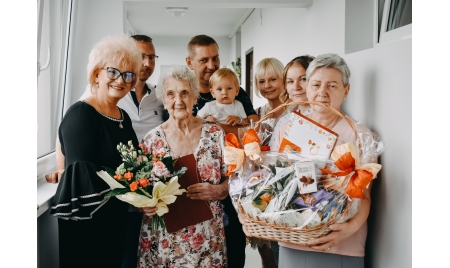 Wizyta u Jubilatki - 102 urodziny Pani Emilii Łuszczek