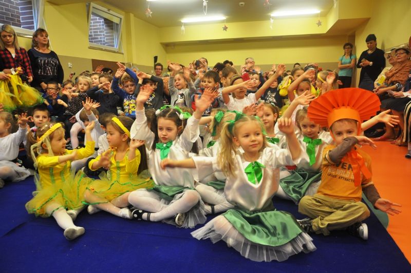 Festiwal: „Powróćmy piosenką do dawnych lat ”