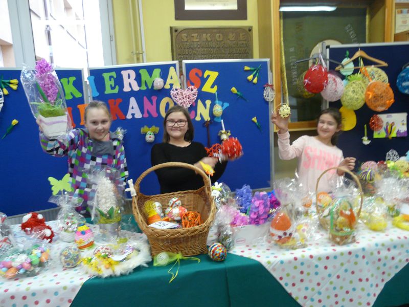 KIERMASZ WIELKANOCNY 2016
