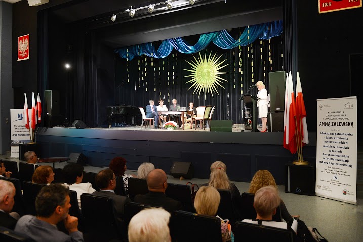 Konferencja z udziałem ministek Zalewskiej