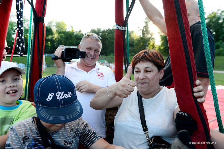 Obchody Dni Lędzin wokół Stadionu Miejskiego