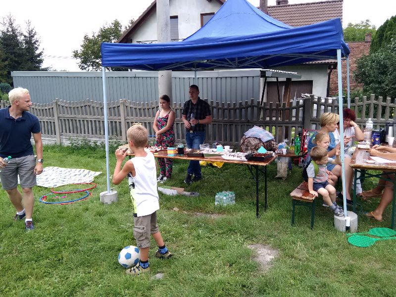 Śniadanie na trawie