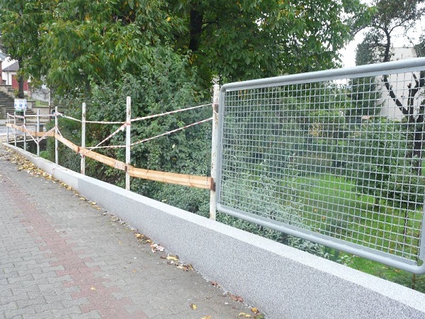 Wymiana ogrodzenia na ul. Lędzińskiej