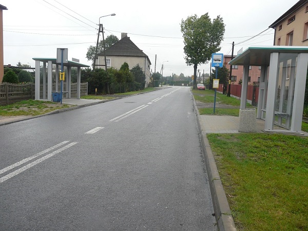 Wiaty przystankowe na ul. Zamkowej