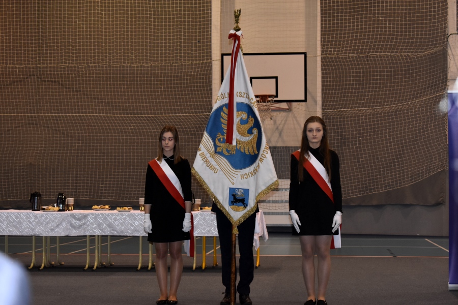 Gala Absolwentów w LO w Bieruniu - 2017
