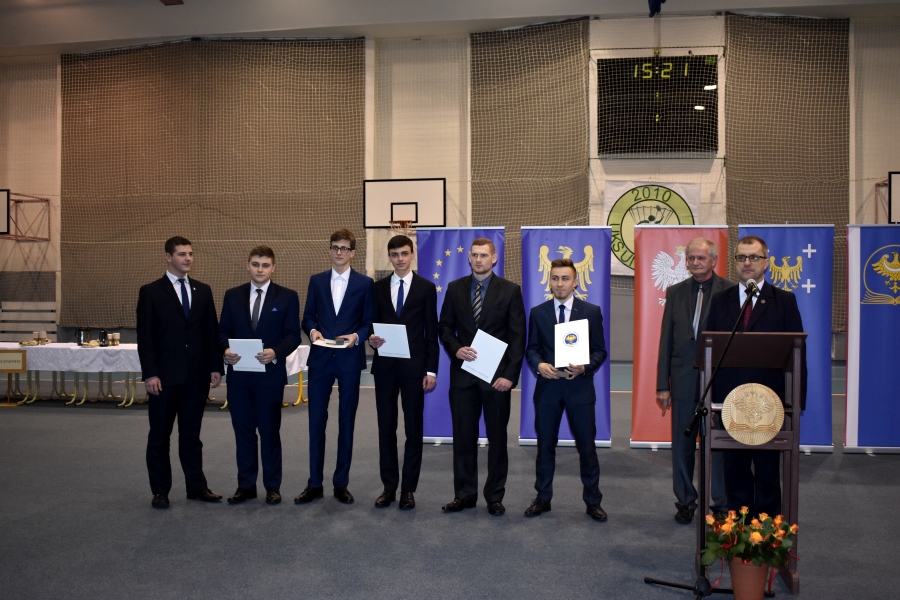 Gala Absolwentów w LO w Bieruniu - 2017