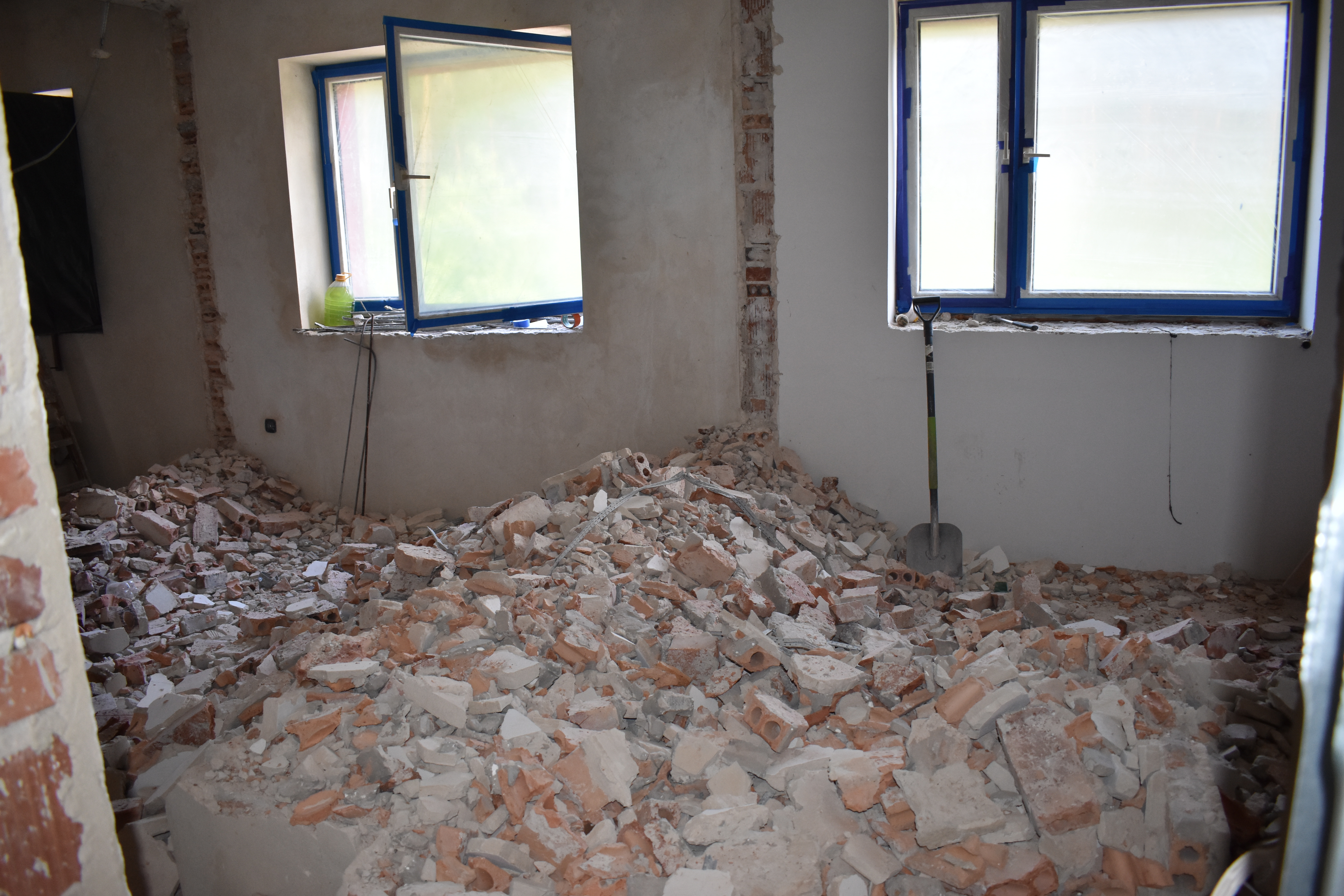 Adaptacja pomieszczeń w  budynku  przy  ul.  Stadionowej 1 na potrzeby Miejskiego Żłobka w Lędzinach