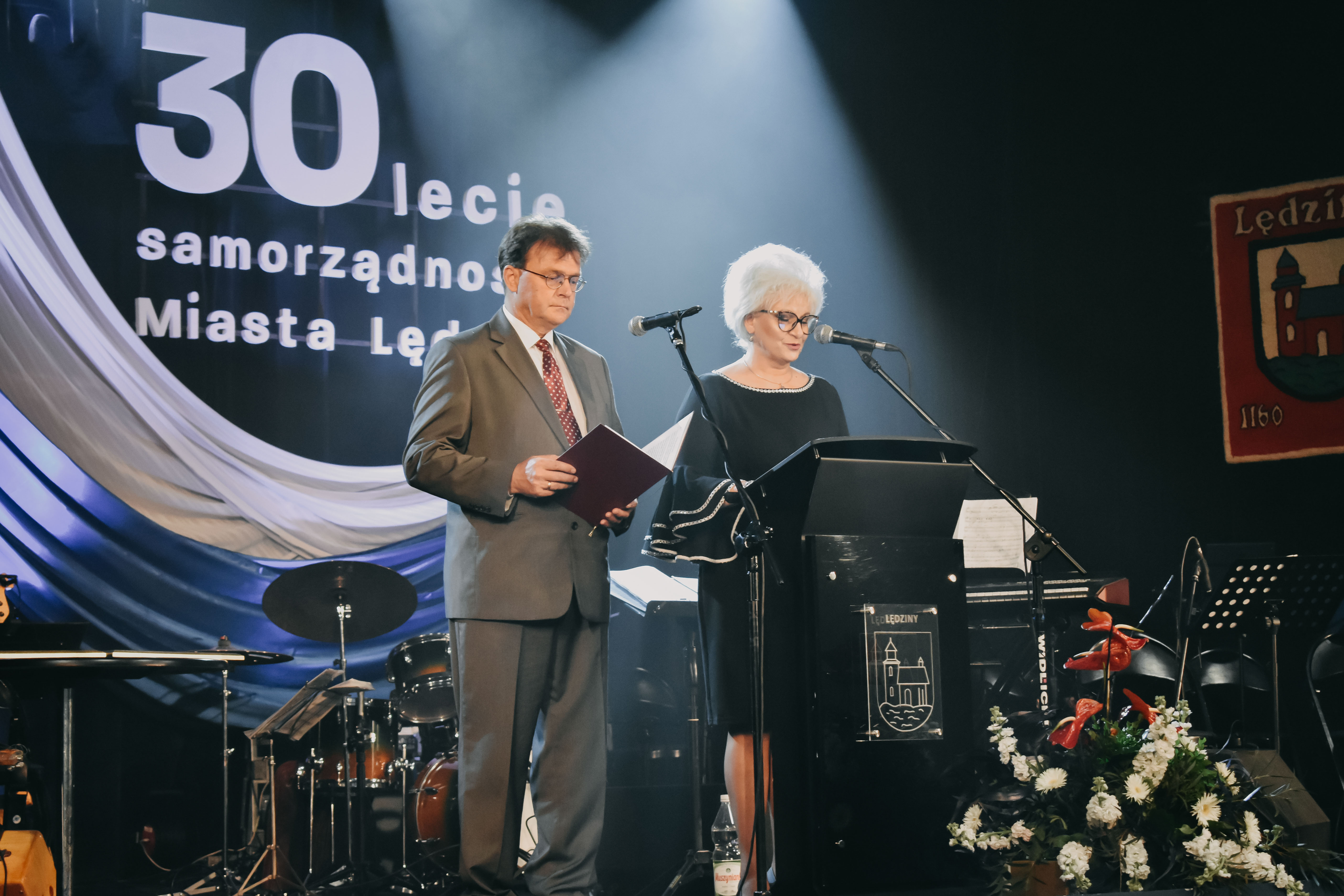 Burmistrz Miasta wraz z przewodniczącym rady miasta 