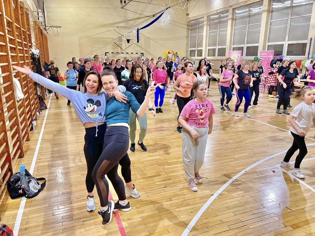 Uczestnicy Charytatywnego Maratonu Zumby