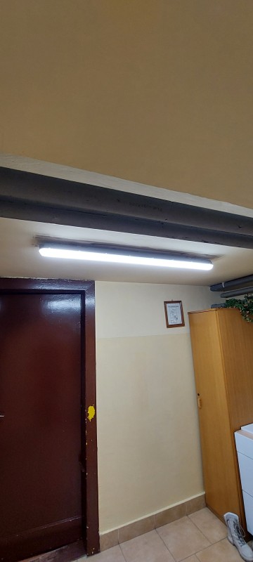 Modernizacja instalacji oświetlenia na energooszczędne w SP 2