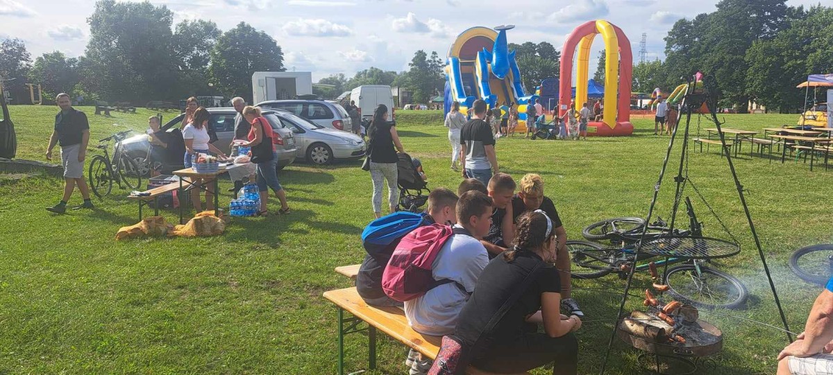 Wakacyjny Piknik Rodzinny przy ul. Sobieskiego w Lędzinach