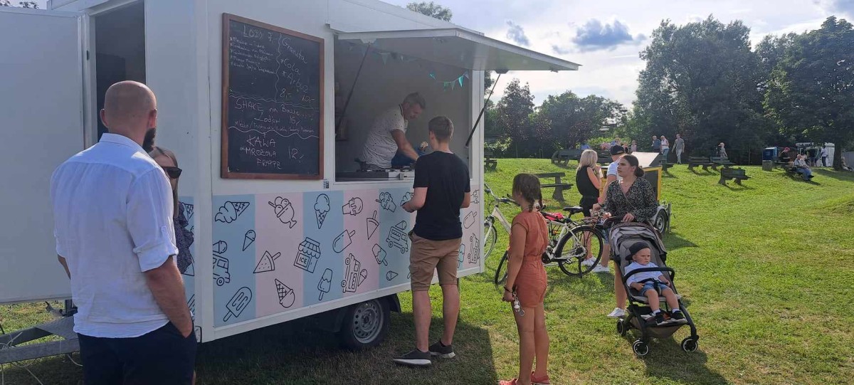 Wakacyjny Piknik Rodzinny przy ul. Sobieskiego w Lędzinach