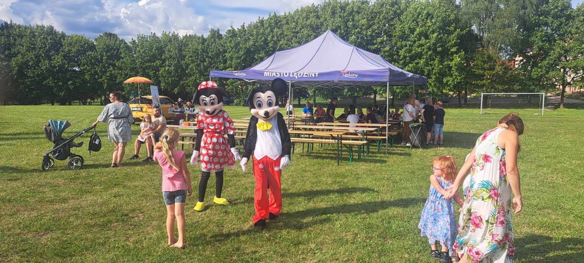 Wakacyjny Piknik Rodzinny przy ul. Sobieskiego w Lędzinach
