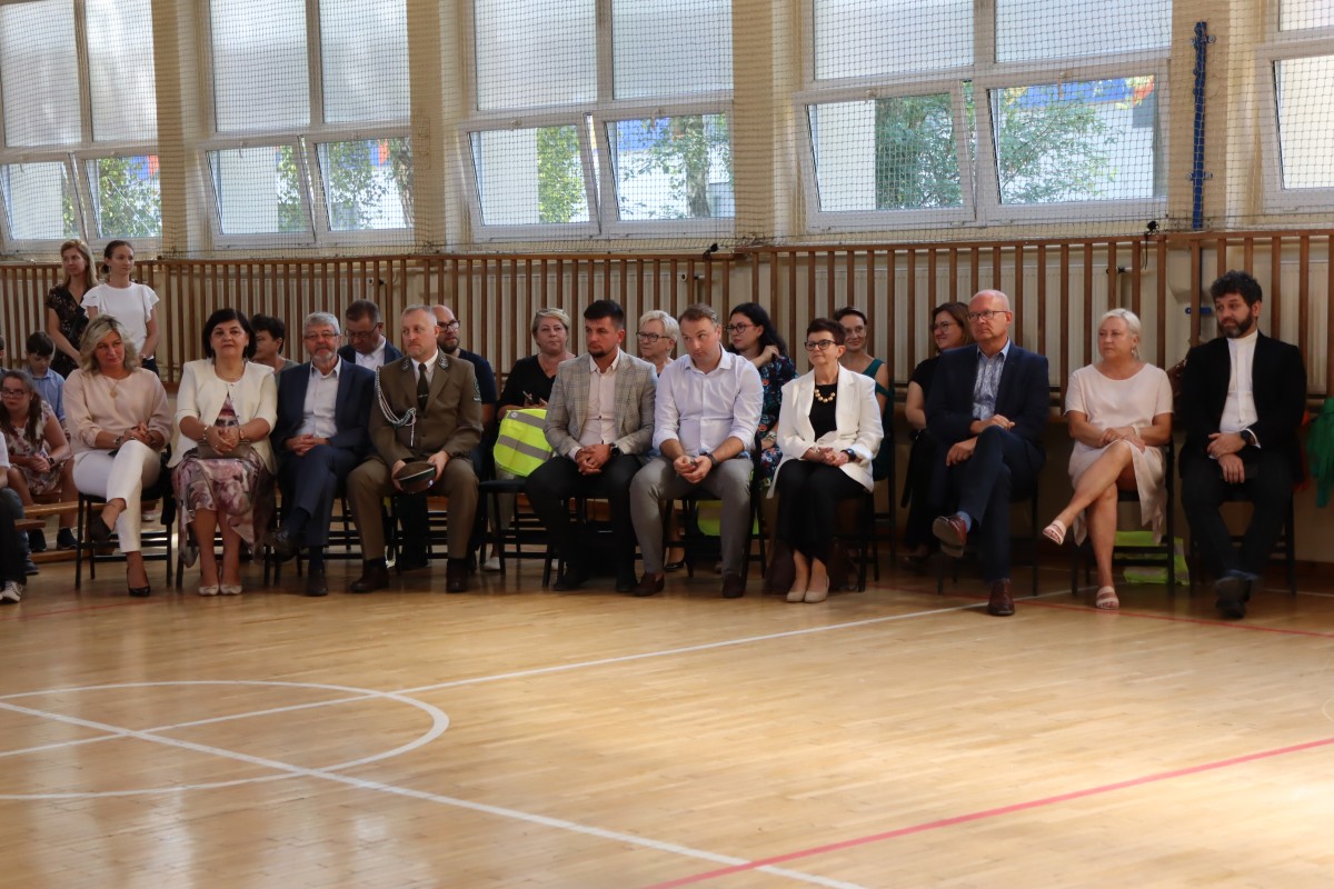 uroczyste zakończenie robót budowlanych w SP 2