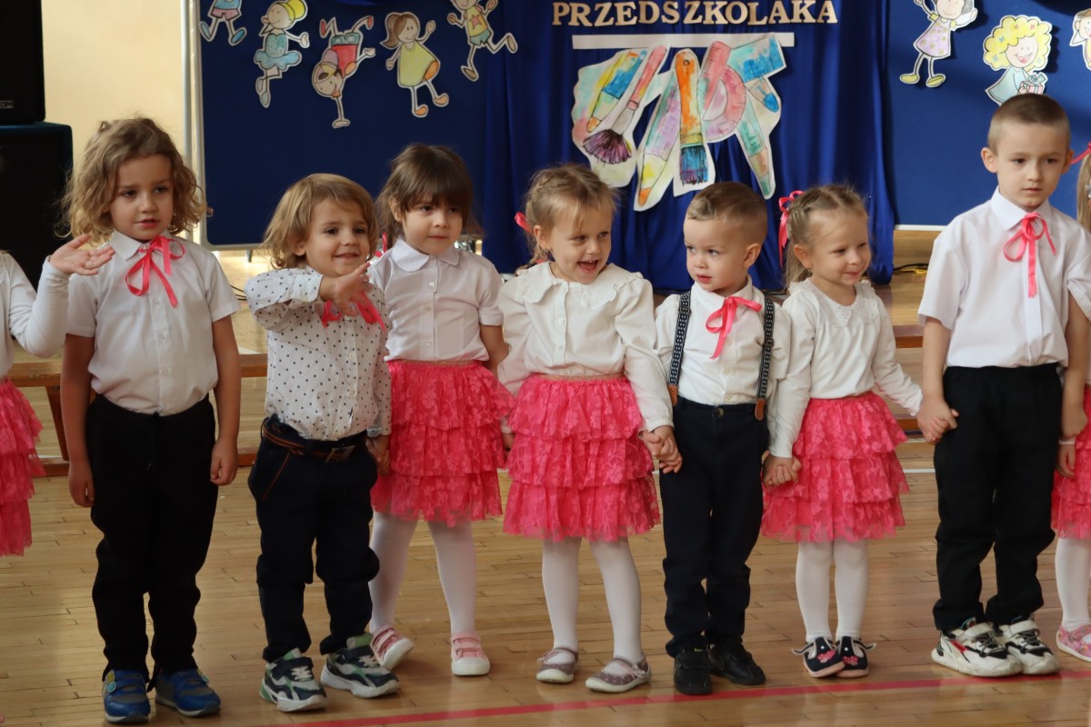 pasowanie na przedszkolaka w szkole podstawowej nr 2 w lędzinach