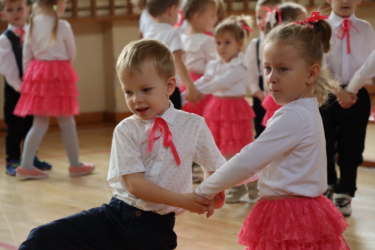 pasowanie na przedszkolaka w szkole podstawowej nr 2 w lędzinach