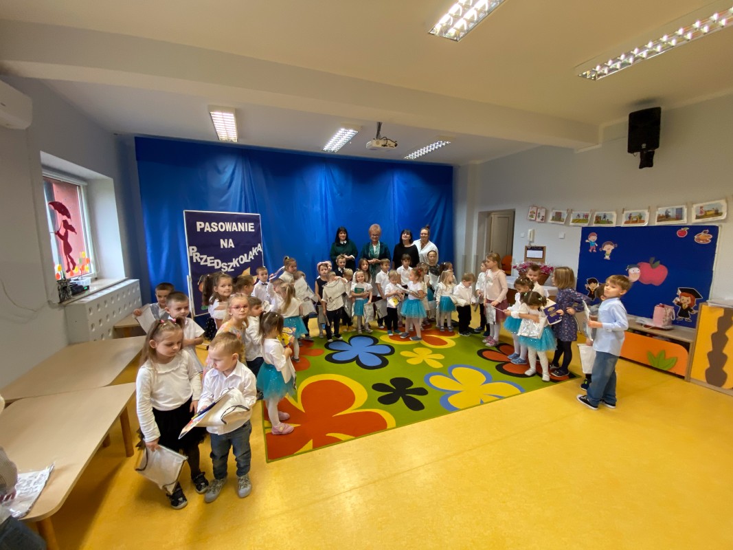 Pasowanie w Miejskim Przedszkolu nr 1  w Lędzinach