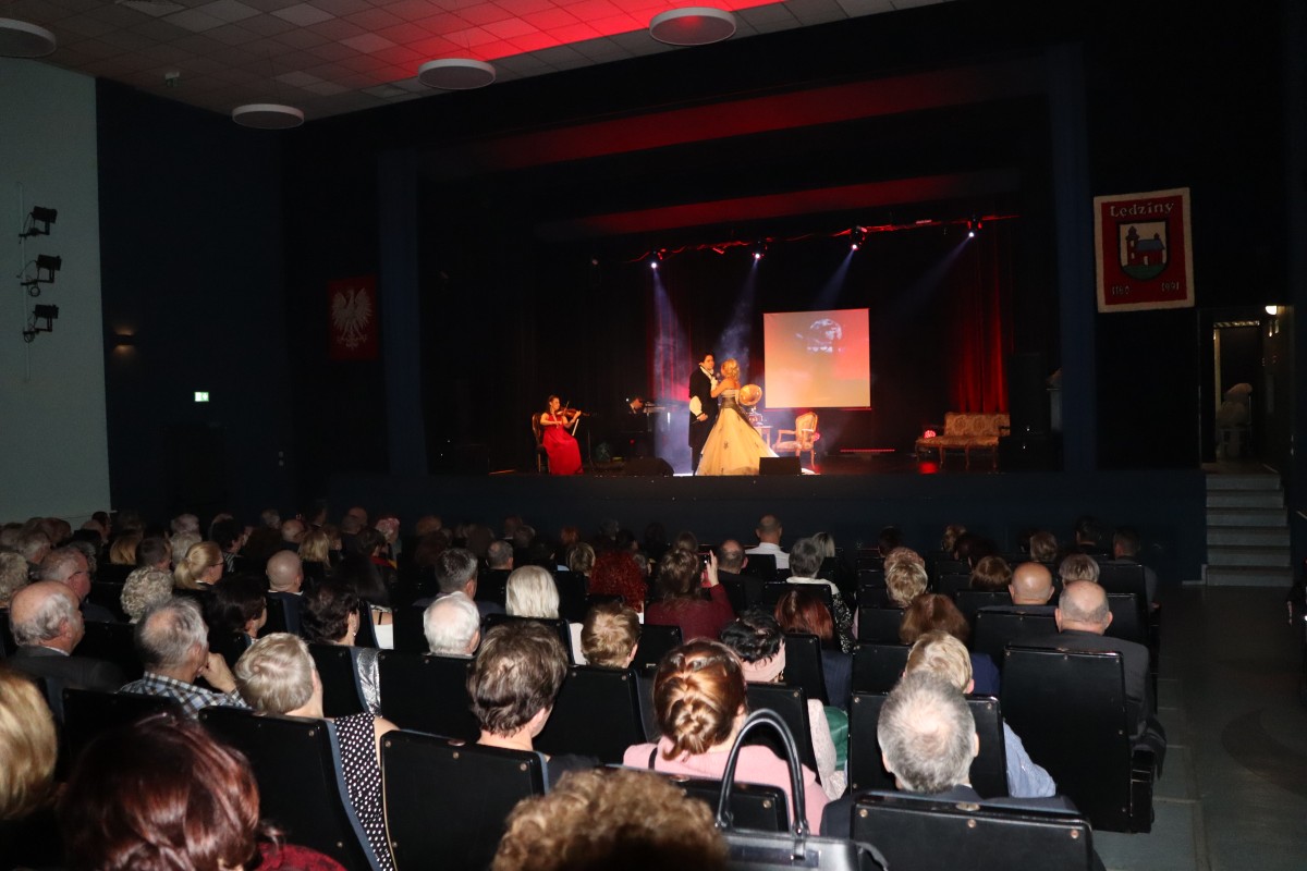 Operetkowa baśń dla dorosłych 