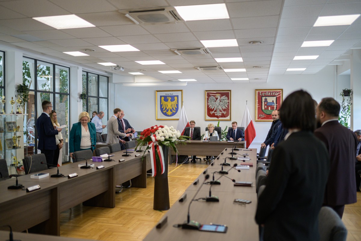 I Sesja Rady Miasta Lędziny IX kadencji