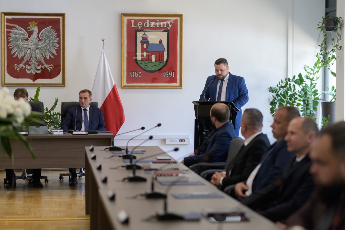 I Sesja Rady Miasta Lędziny IX kadencji