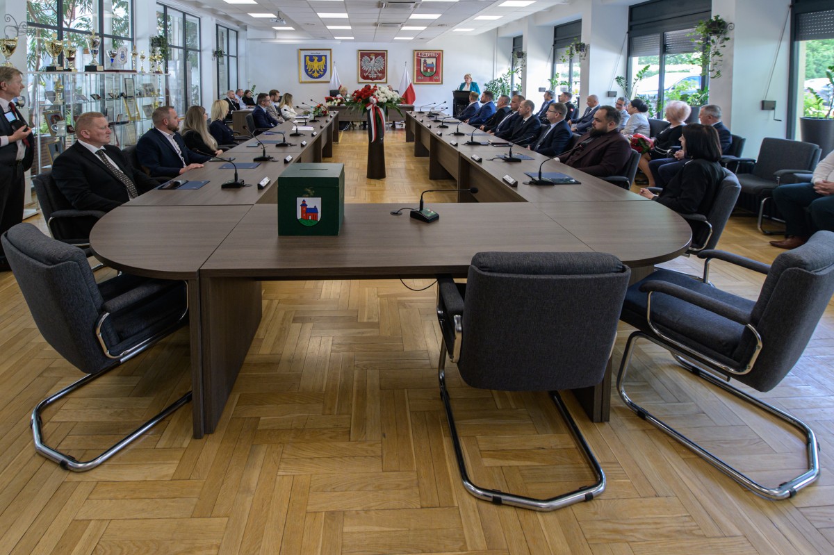 I Sesja Rady Miasta Lędziny IX kadencji