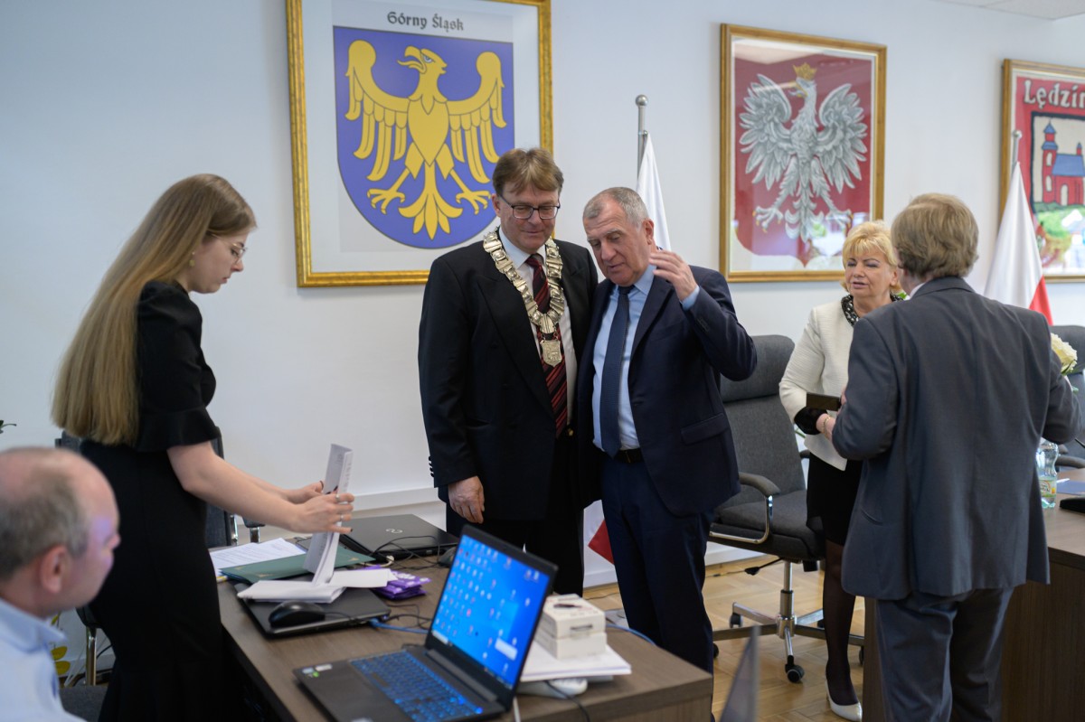 I Sesja Rady Miasta Lędziny IX kadencji