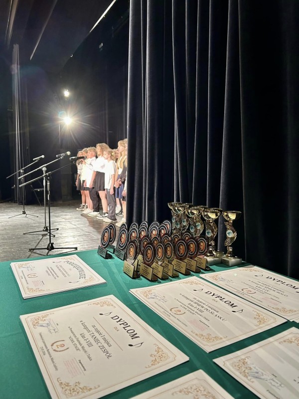 sCool Stage - Powiatowy Festiwal Muzyki i Tańca