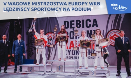 Sportowcy stojący na podium